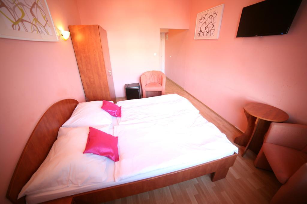Hotel Leon 3* Prag