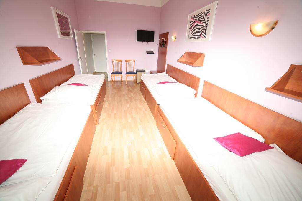 Hotel Leon 3* Prag